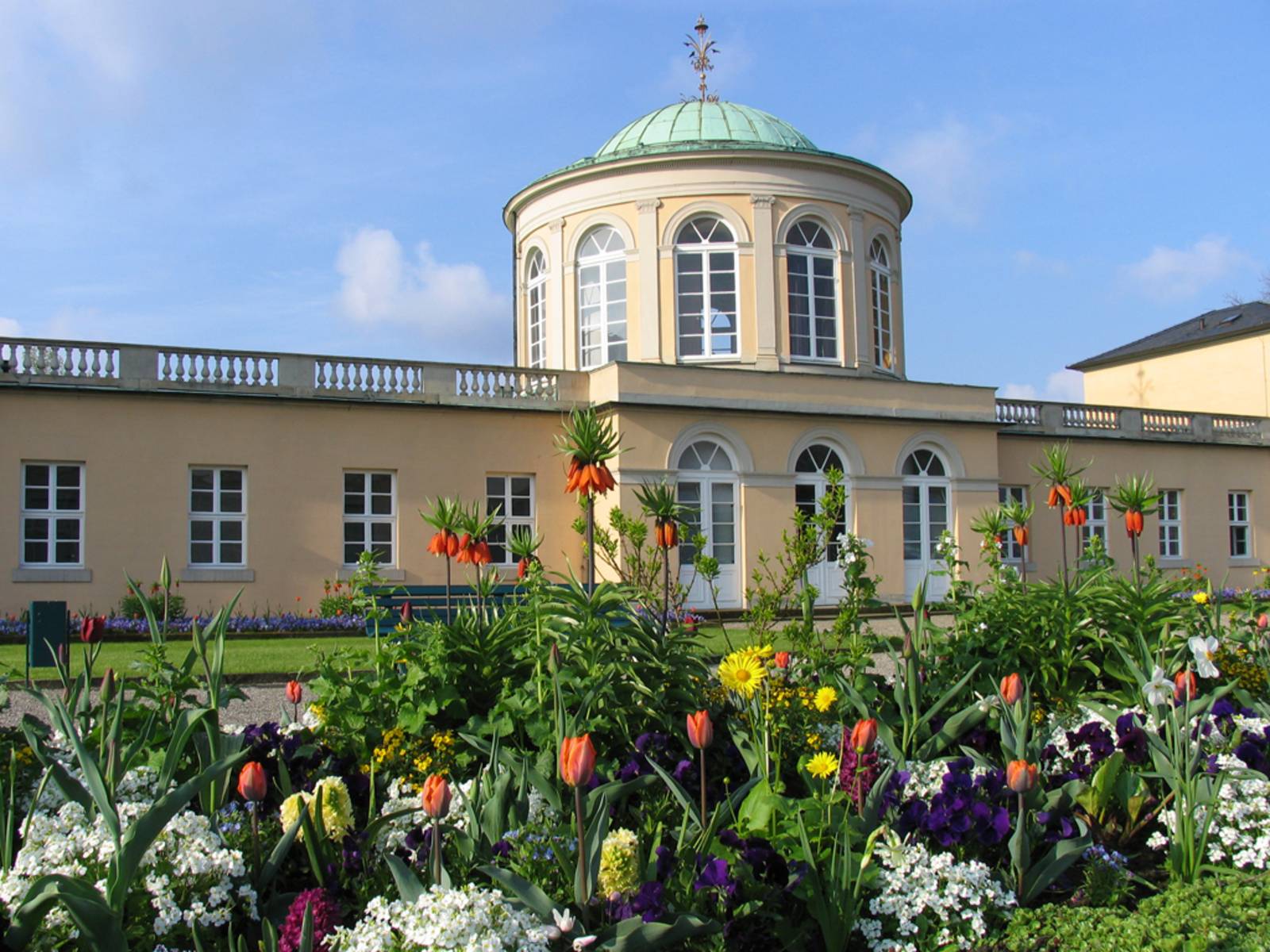 Der Schmuckhof im Frühling