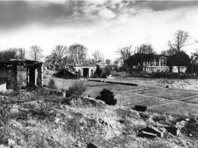 Das zerstörte Schloss 1944