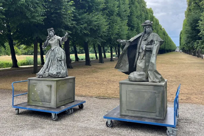 Sprechende Statuen